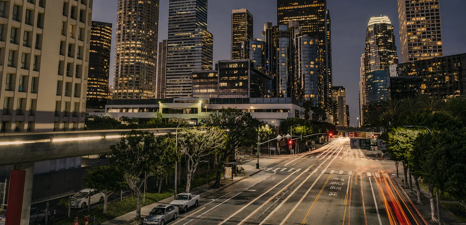 Downtown Los Angeles private tour with SLS luxury transportation